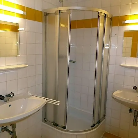 Jugend- Und Familiengaestehaus Klagenfurt 호스텔 클라겐푸르트