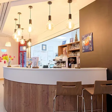 Hostel Jugend- Und Familiengaestehaus Klagenfurt *