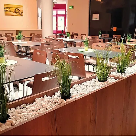 Jugend- Und Familiengaestehaus Klagenfurt *
