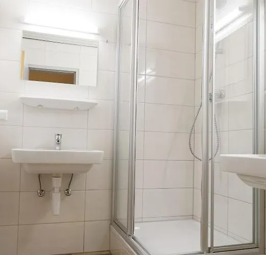 Jugend- Und Familiengaestehaus Klagenfurt Hostal *