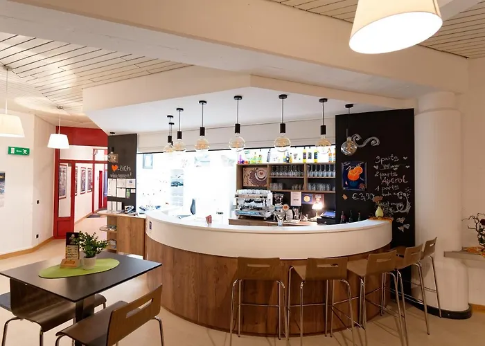 Hostal Jugend- Und Familiengaestehaus Klagenfurt