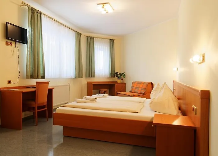 Hostal Jugend- Und Familiengaestehaus Klagenfurt