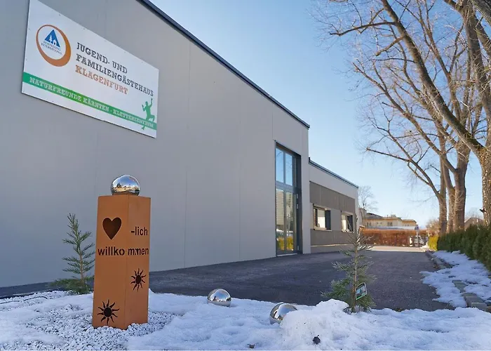 Hostal Jugend- Und Familiengaestehaus Klagenfurt *